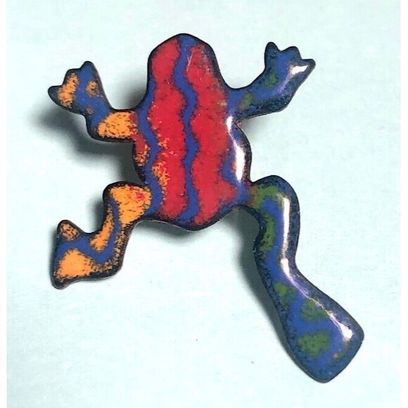 Brightly Colored Tree Frog enameled metal brooch or lapel pin - Picture 1 of 2